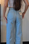 Jeans A light blue wash