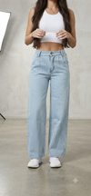 Jeans A light blue wash